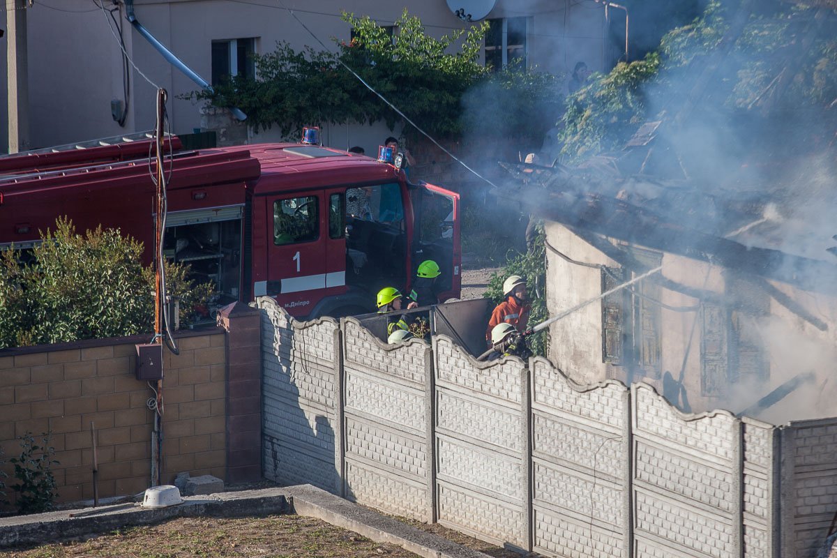 Пожар начался около 18:10 Пожар начался около 18:10