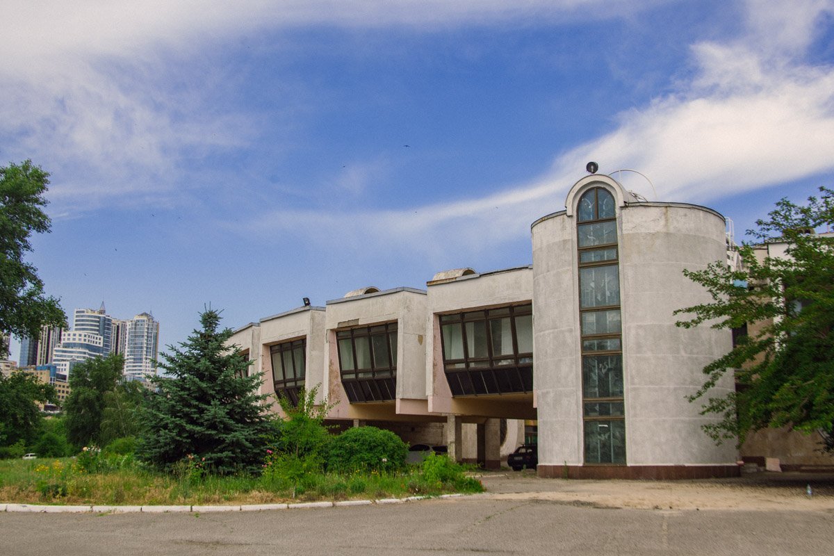 А с 1990-го городской Дворец детей и юношества начал свою современную историю