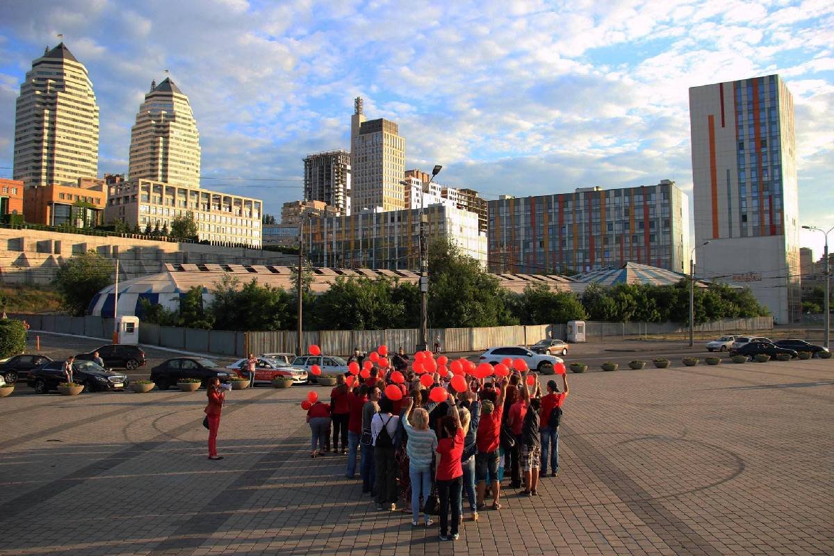 Флешмоб будет снят с высоты птичьего полета Флешмоб будет снят с высоты птичьего полета