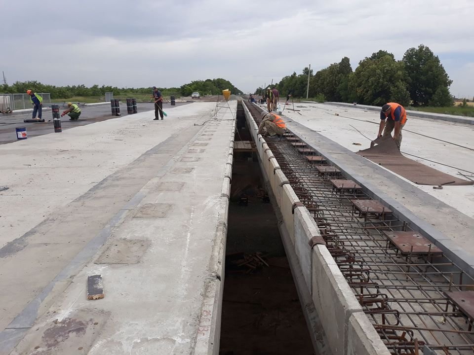 Работы идут в быстром темпе Работы идут в быстром темпе