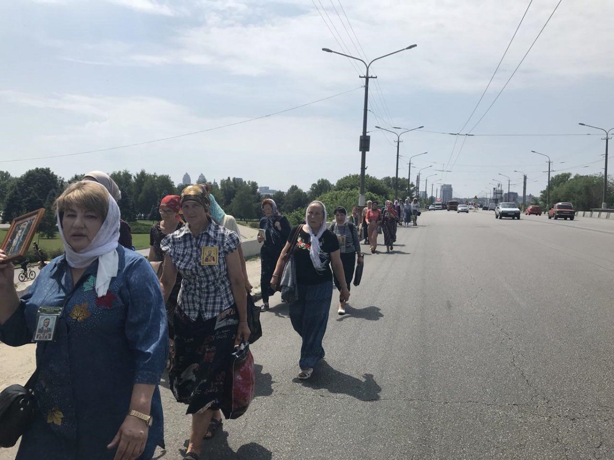 Таким образом верующие восстанавливают традицию, которой более ста лет Таким образом верующие восстанавливают традицию, которой более ста лет