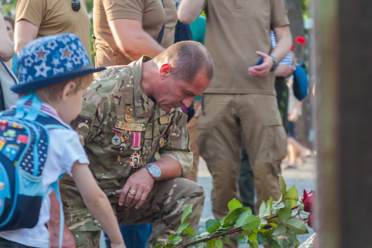 Каждому погибшему отдали честь минутой молчания