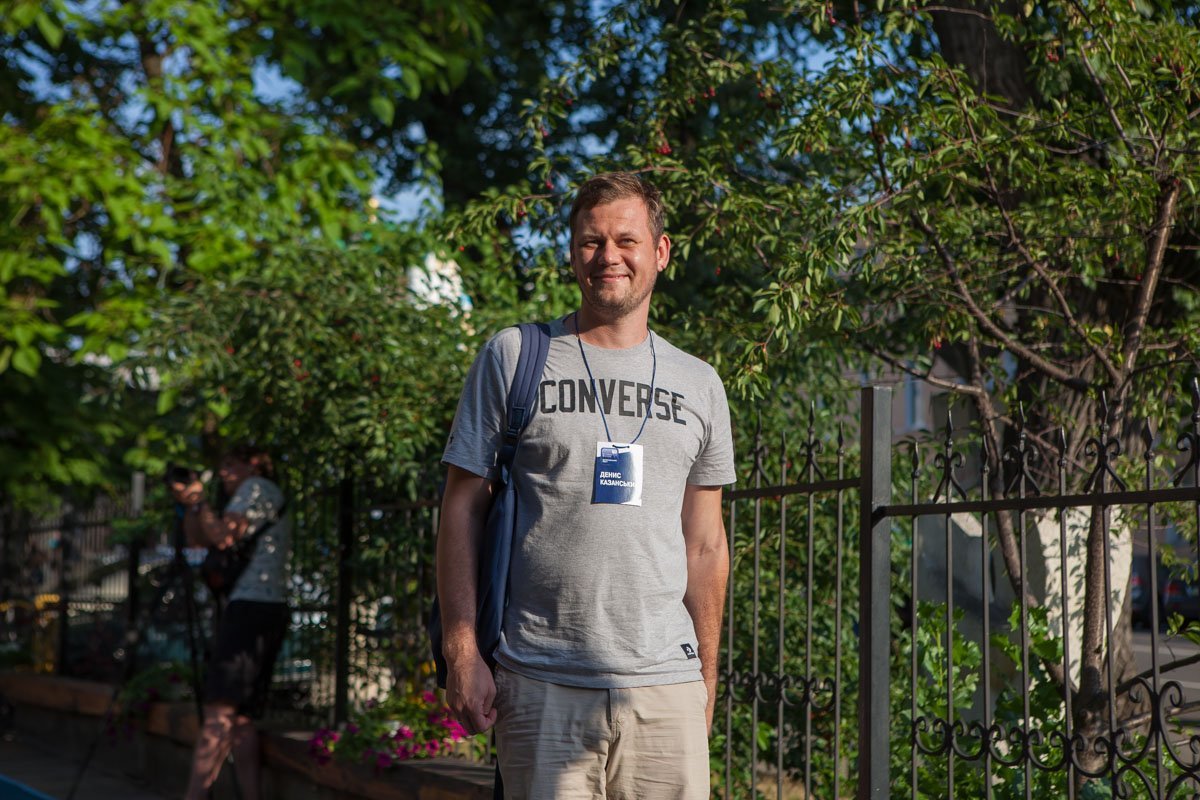 Фанаты могли повидаться с любимыми Facebook-блоггерами Фанаты могли повидаться с любимыми Facebook-блоггерами