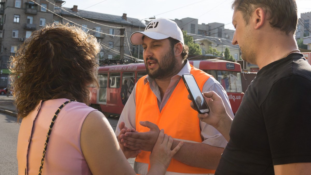 Некоторым приходилось объяснять причины рейда индивидуально Некоторым приходилось объяснять причины рейда индивидуально