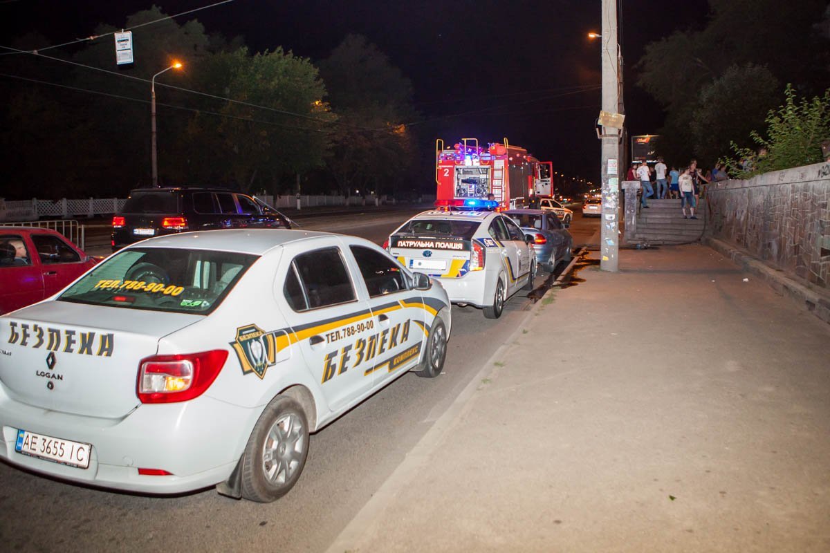 В 22:10 пожар локализовали