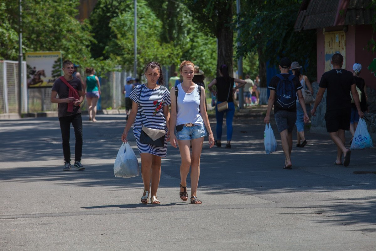 Заценил девочек