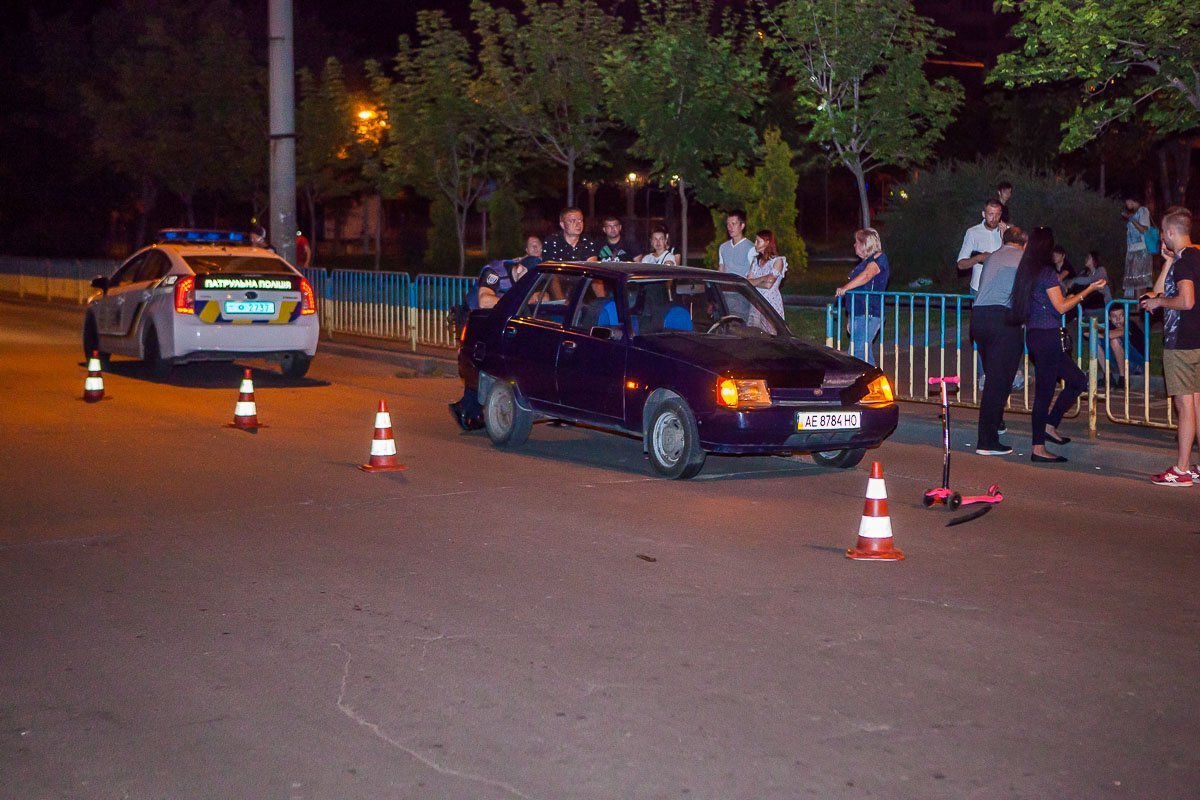 По словам свидетелей, мама выпивала в компании друзей По словам свидетелей, мама выпивала в компании друзей