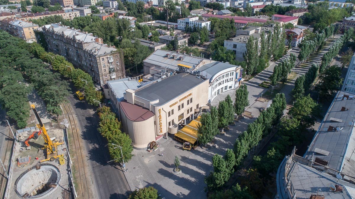 Так выглядит бывший кинотеатр "Родина" с высоты Так выглядит бывший кинотеатр "Родина" с высоты