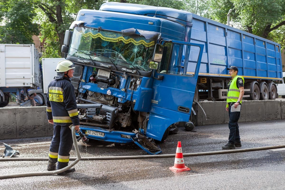Предварительно, у DAF отказала тормозная система Предварительно, у DAF отказала тормозная система