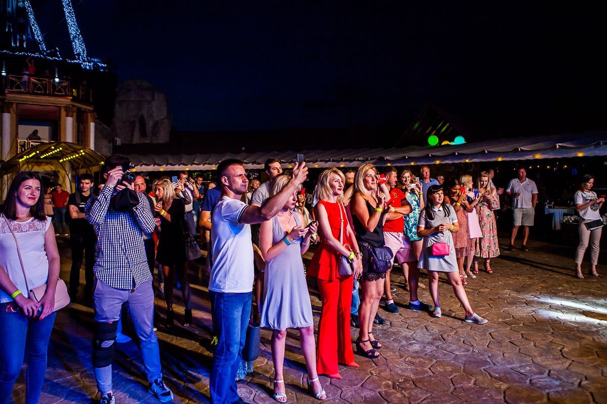 Было жарко и весело Было жарко и весело 