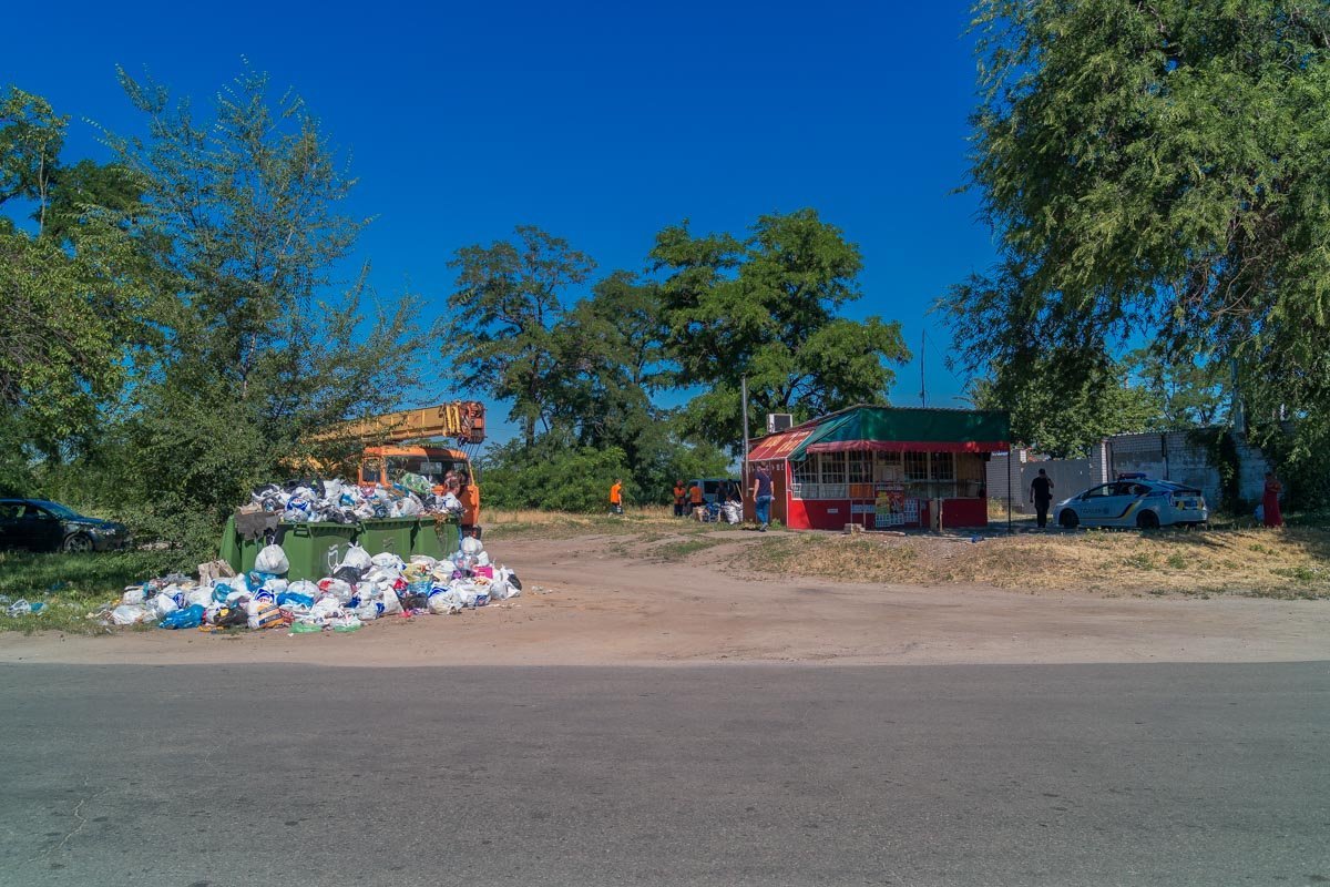 Наливайка на этом участке - не единственная проблема