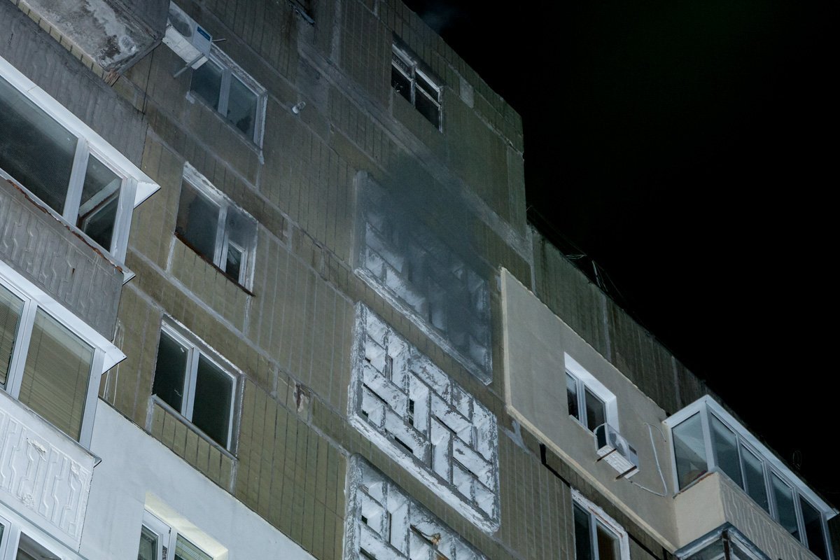 Людей пришлось эвакуировать Людей пришлось эвакуировать