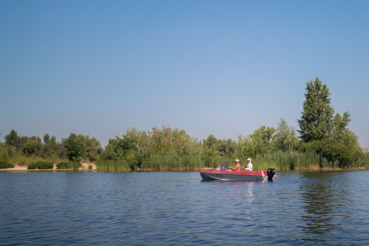 Двое мужчин привлекли внимание патрульных