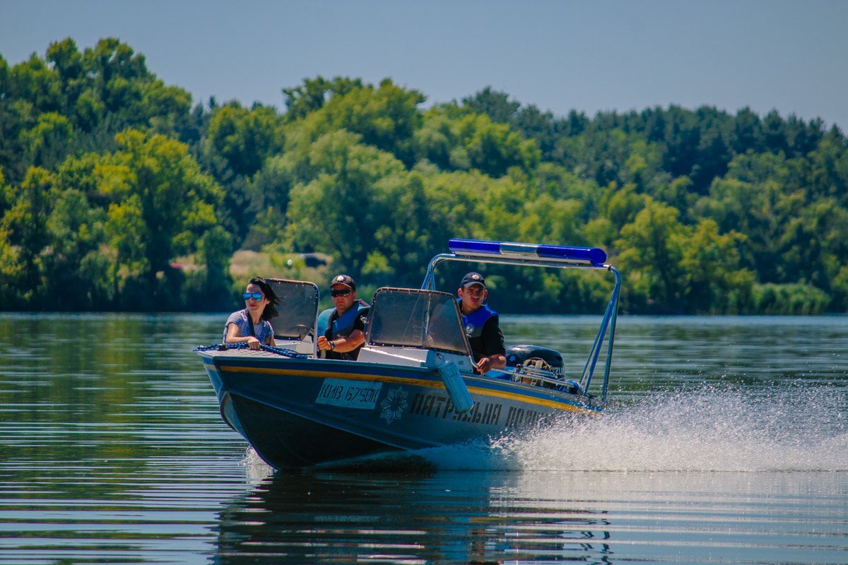 Водный патруль вышел на защиту акватории Днепра