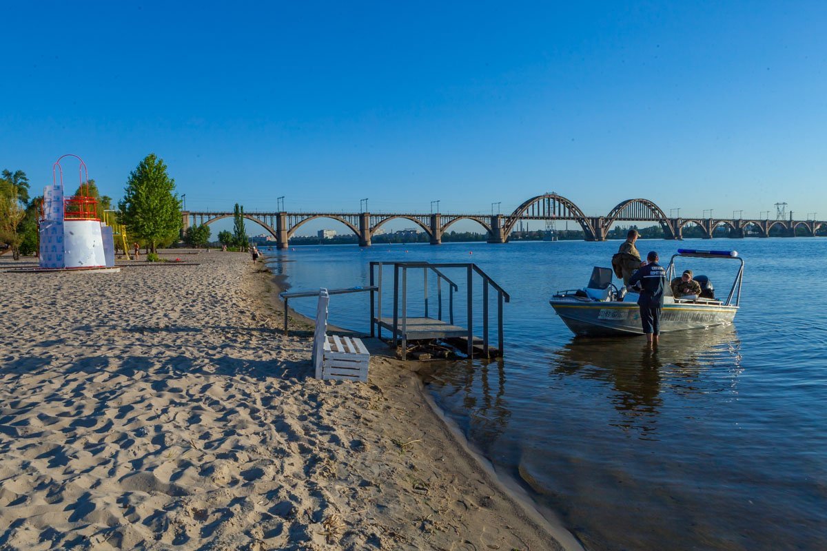 На поиски тела у водолазов ушло более 4-х часов На поиски тела у водолазов ушло более 4-х часов