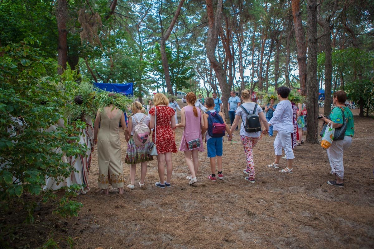 Время хороводов