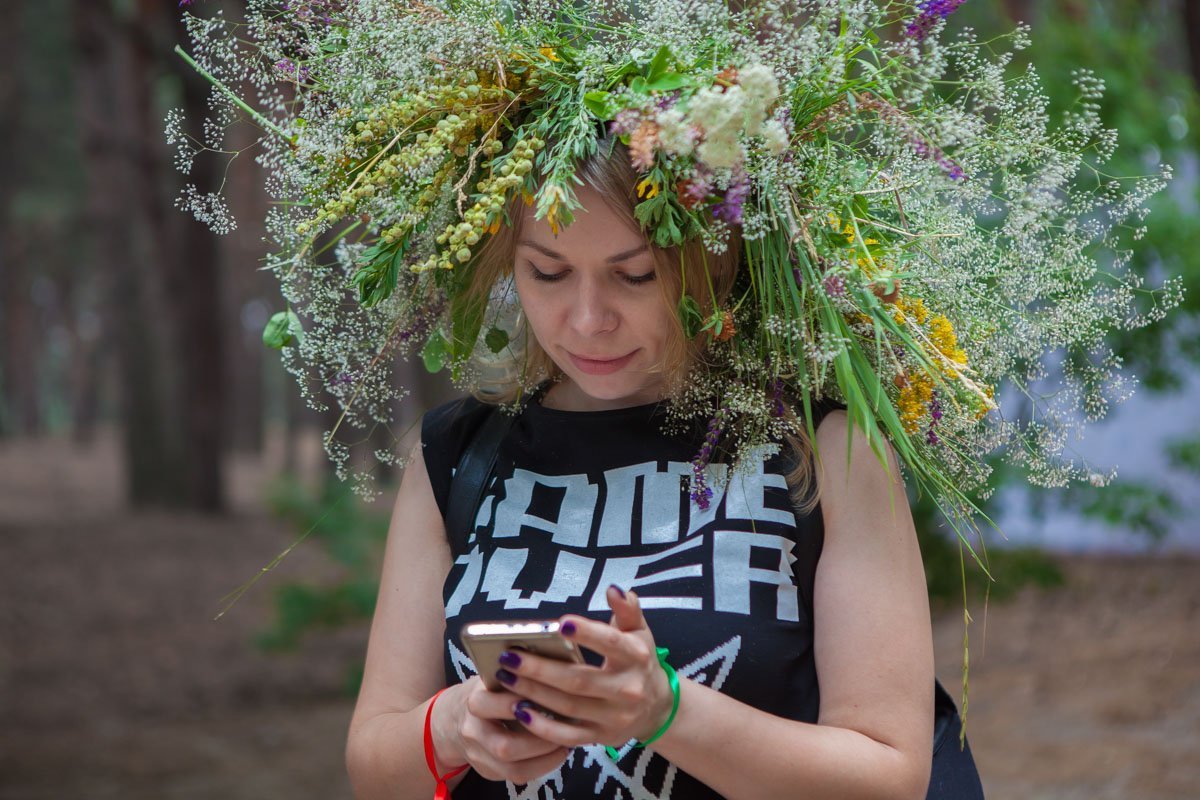 Главное одеться в атмосферу мероприятия
