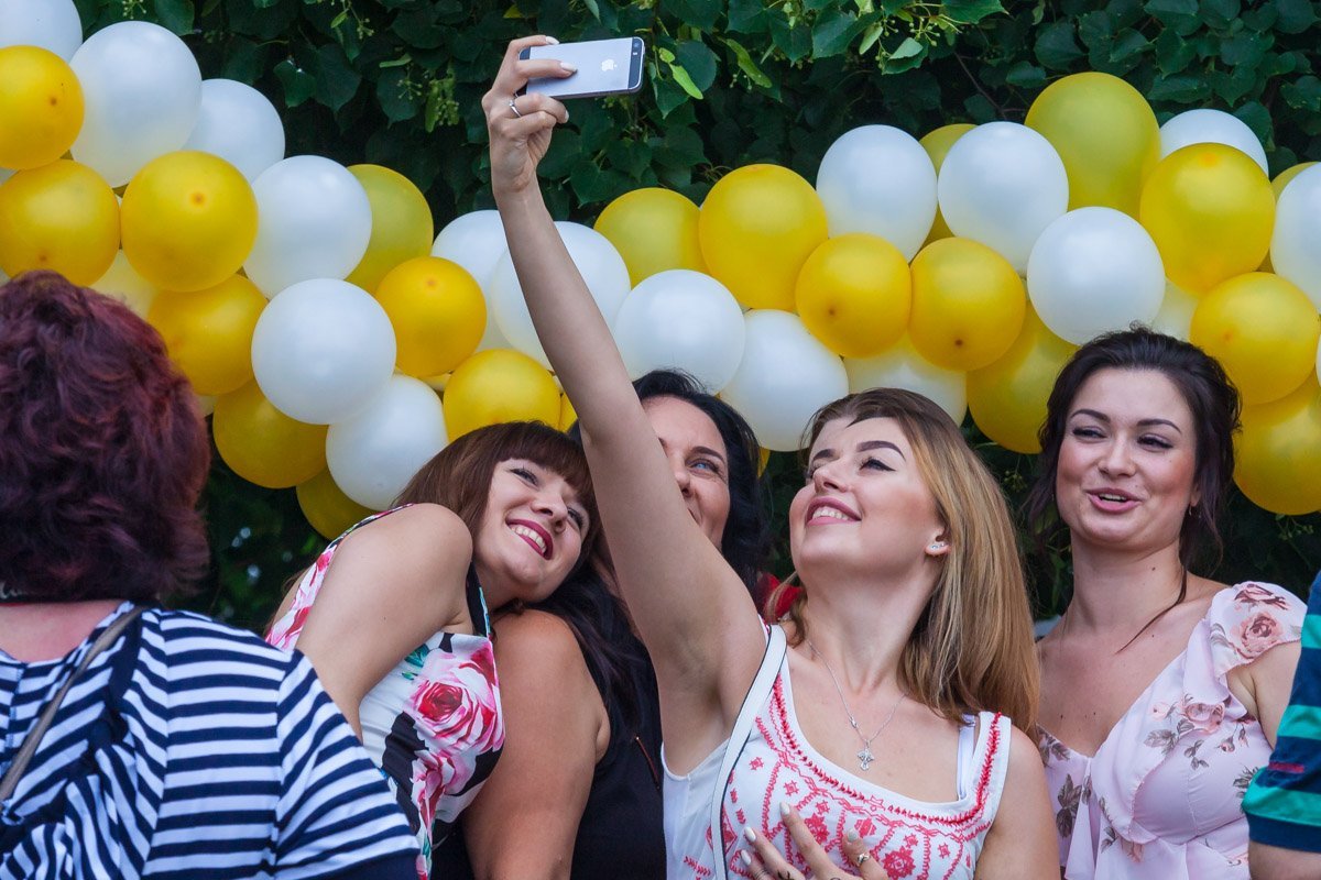 23 июня, в День молодежи, в Днепре прошел фестиваль молодежных инициатив 23 июня, в День молодежи, в Днепре прошел фестиваль молодежных инициатив