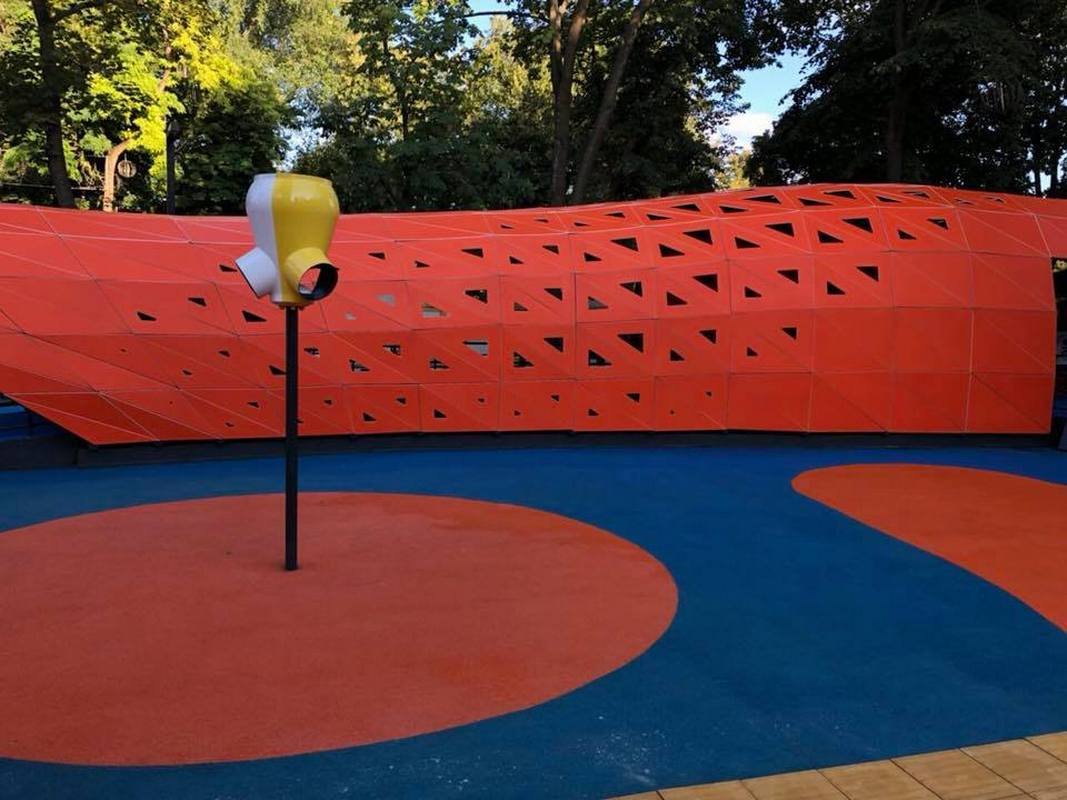 Это первый инклюзивный парк в Украине