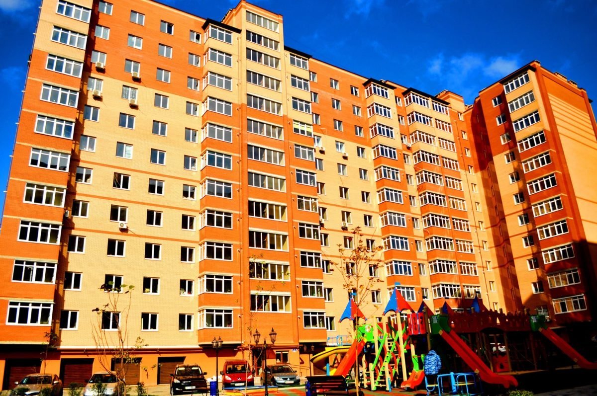 ЖК "Щасливий" расположен в хорошем районе недалеко от центра города