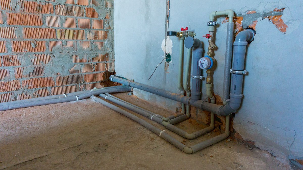 Все коммуникации в квартиры подведены