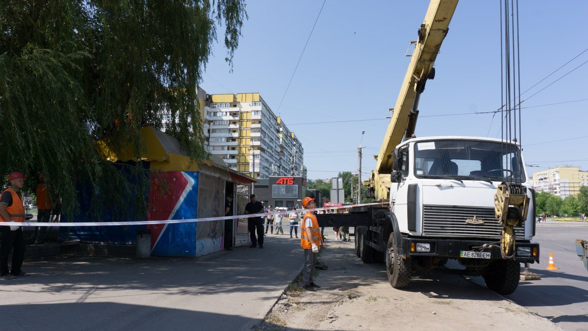 Каждого владельца киосков предупреждают о демонтаже заблаговременно