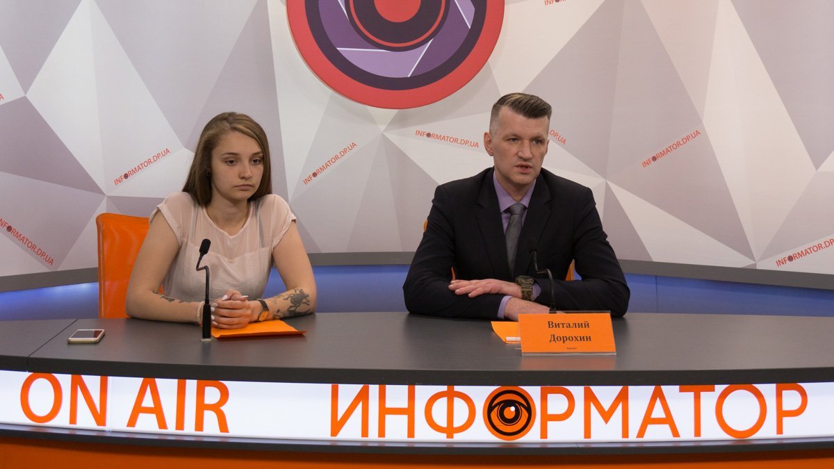 Во время сбора доказательств адвокат получил информацию, что бизнесом руководит гражданин Российской Федерации