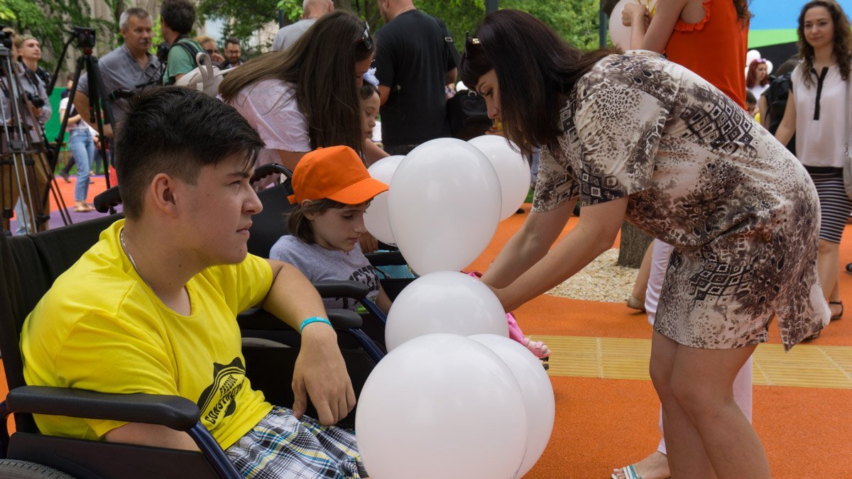 Первыми посетителями стали дети из интернатов и детских домов