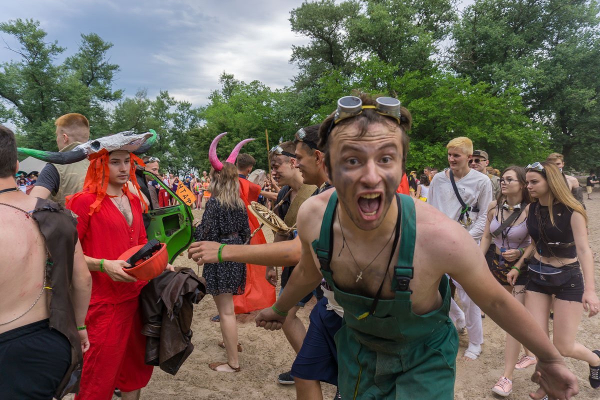 И показывали свое актерское мастерство И показывали свое актерское мастерство