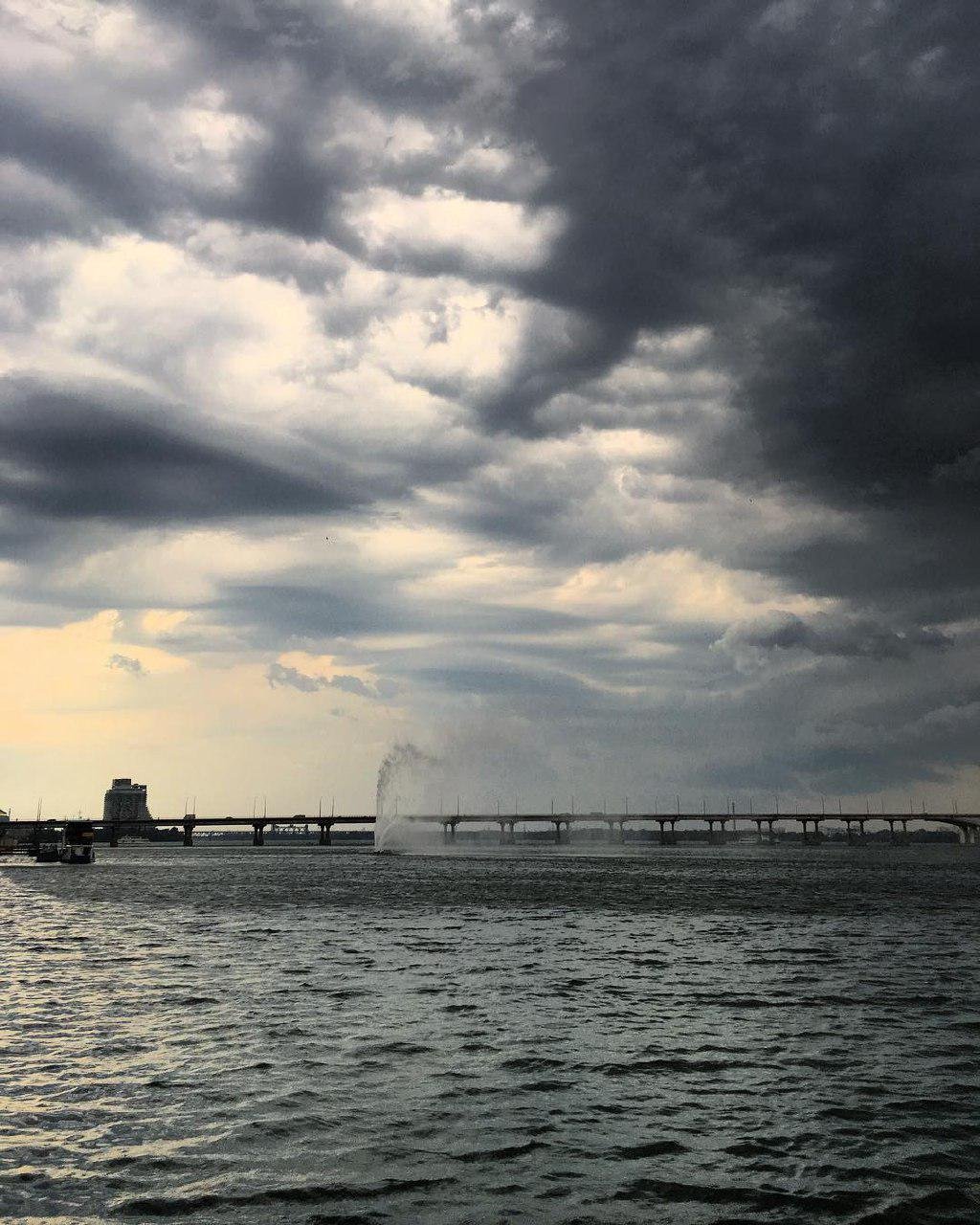 50 оттенков Днепра. Фото: vladimir_podunay 50 оттенков Днепра. Фото: vladimir_podunay