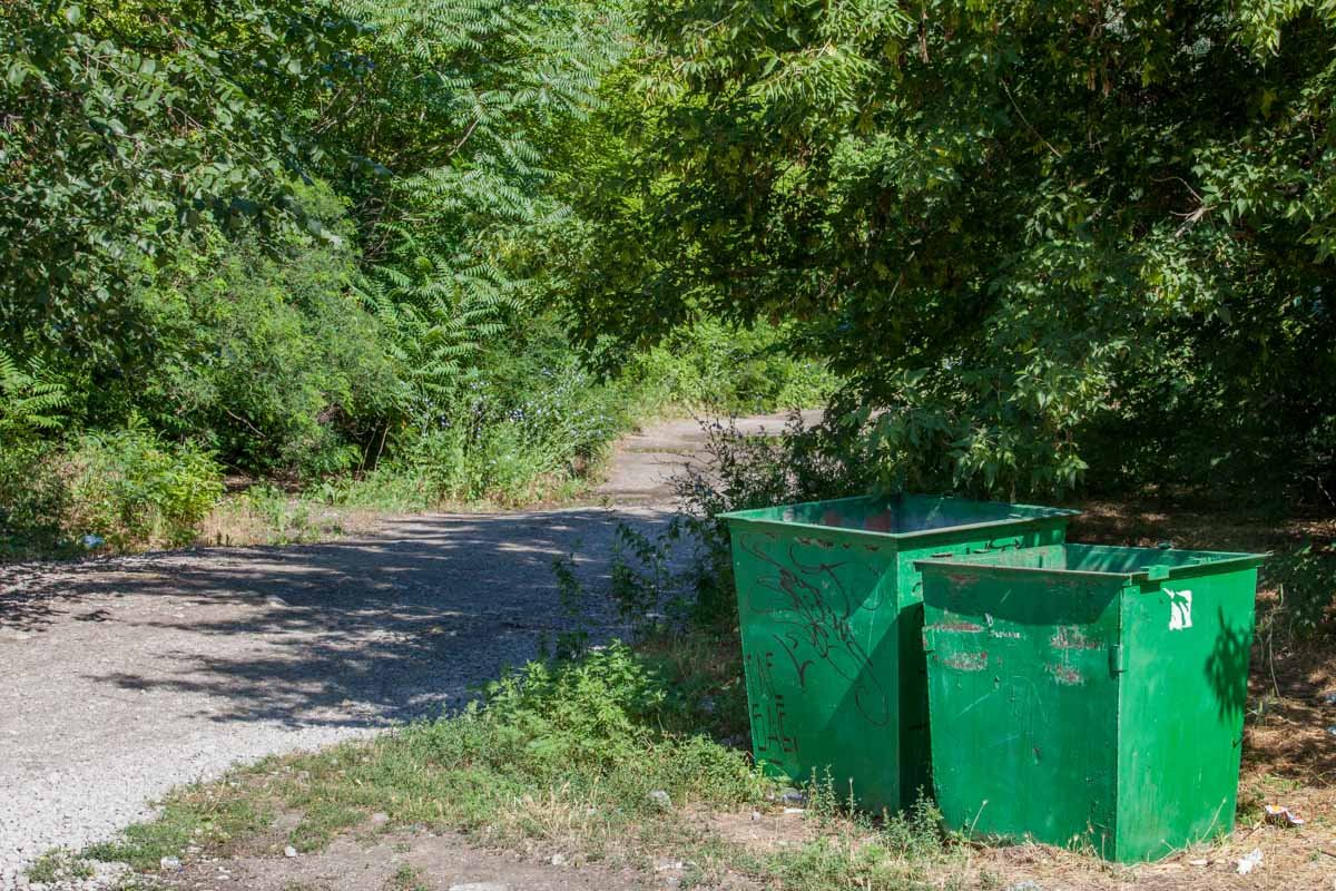 Для тех, кто не понимает куда выкидывать мусор - вот Для тех, кто не понимает куда выкидывать мусор - вот