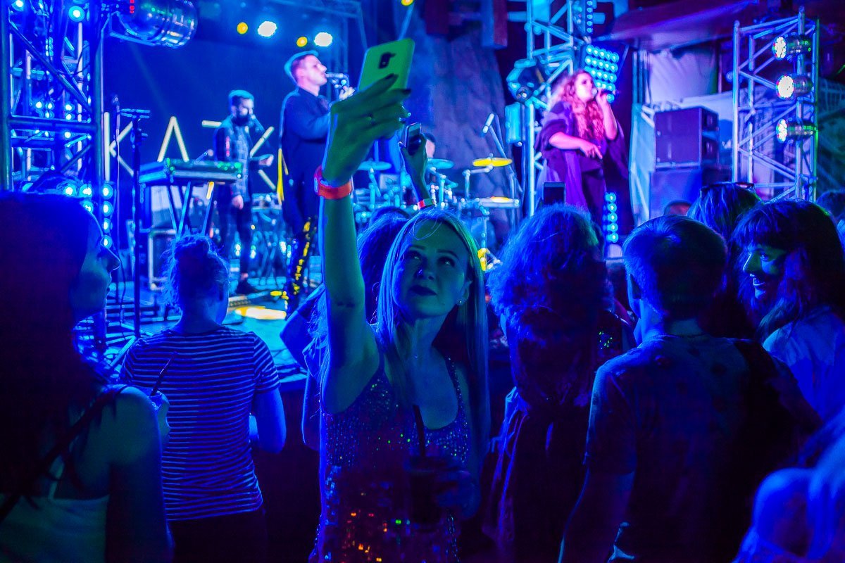 Стразы, пайетки - это Днепр, детка