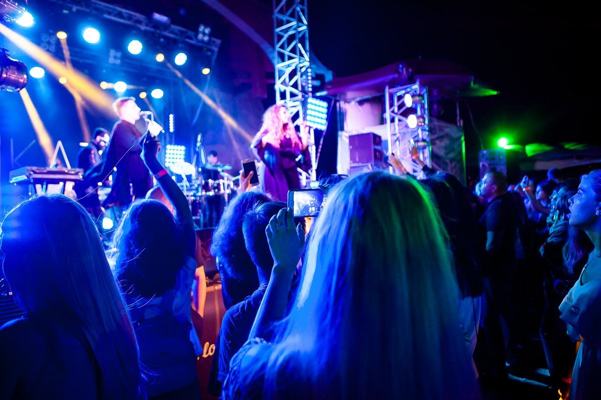 Ой, мамо, на свята я не була свята