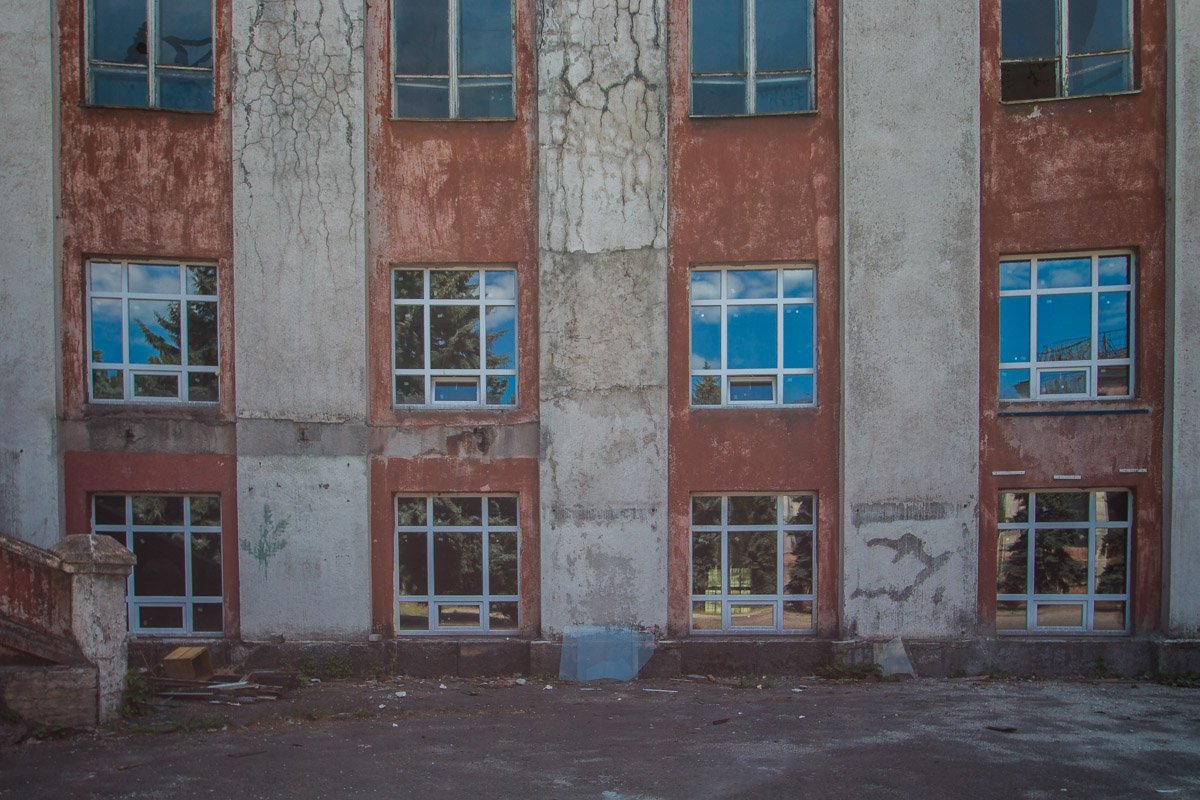 Старые и новые оконные рамы