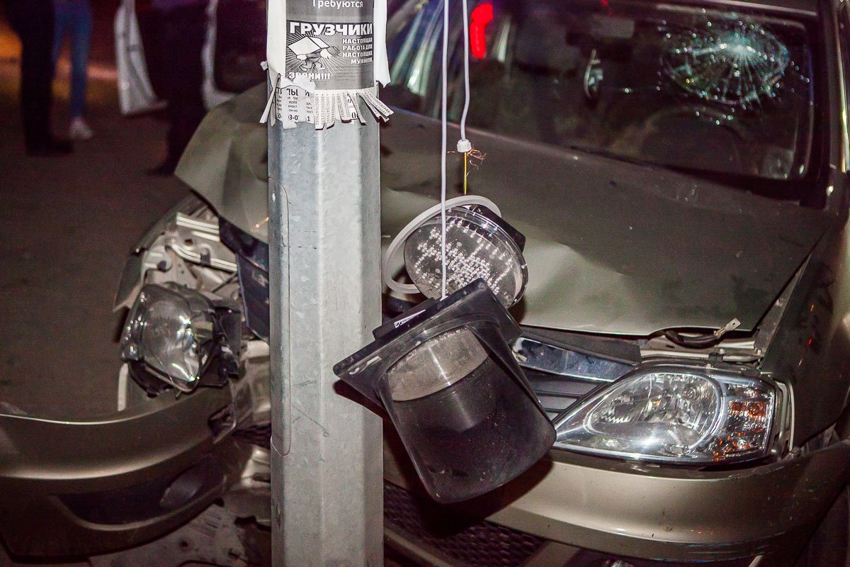 Очевидцы отсоединили в авто аккумулятор 