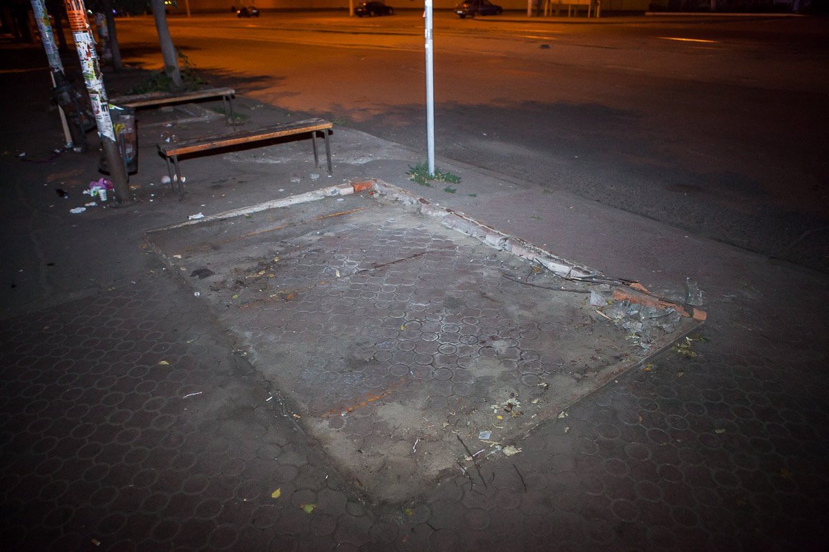 Место демонтированного киоска Место демонтированного киоска