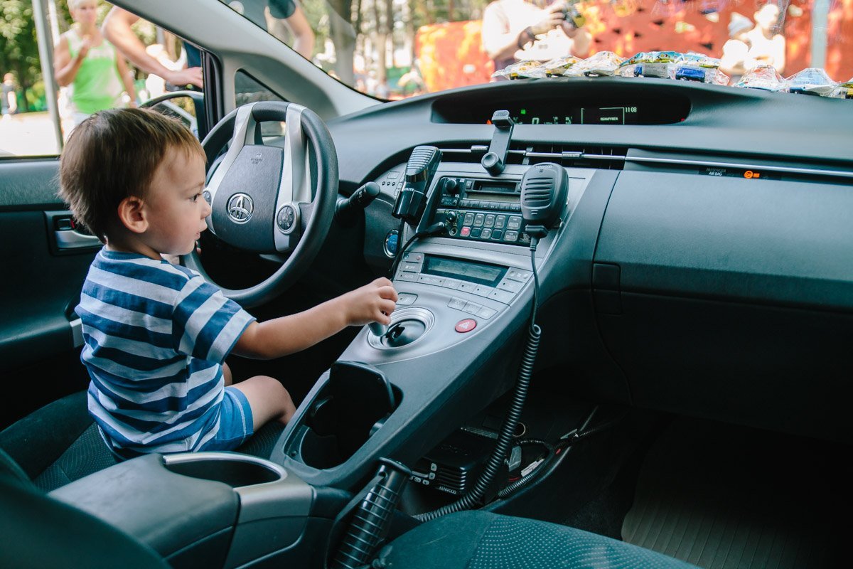 Да ну ее, механика больше нравится