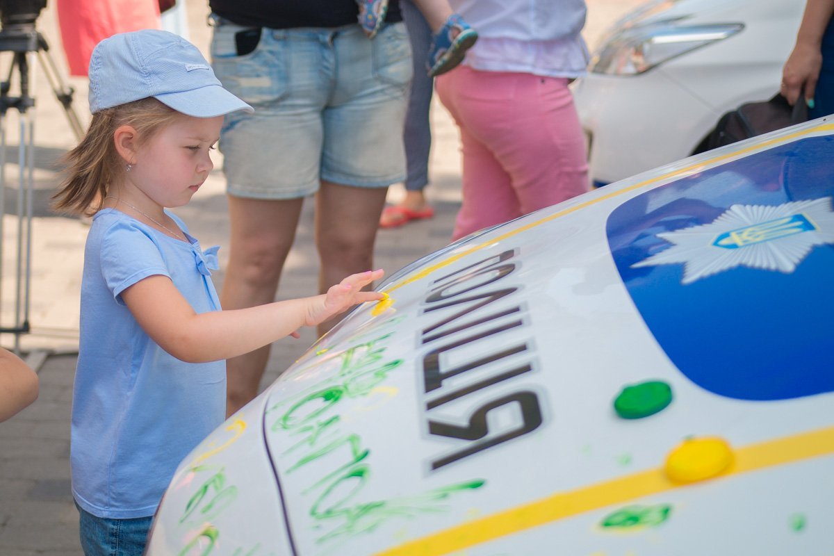 И немного желтого