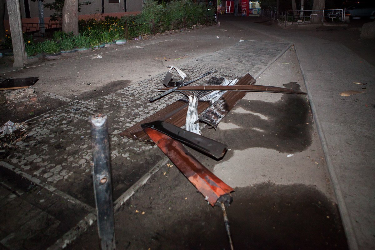 Напомним, что в течение последних месяцев в Днепре сгорело более 10 колбасных киосков