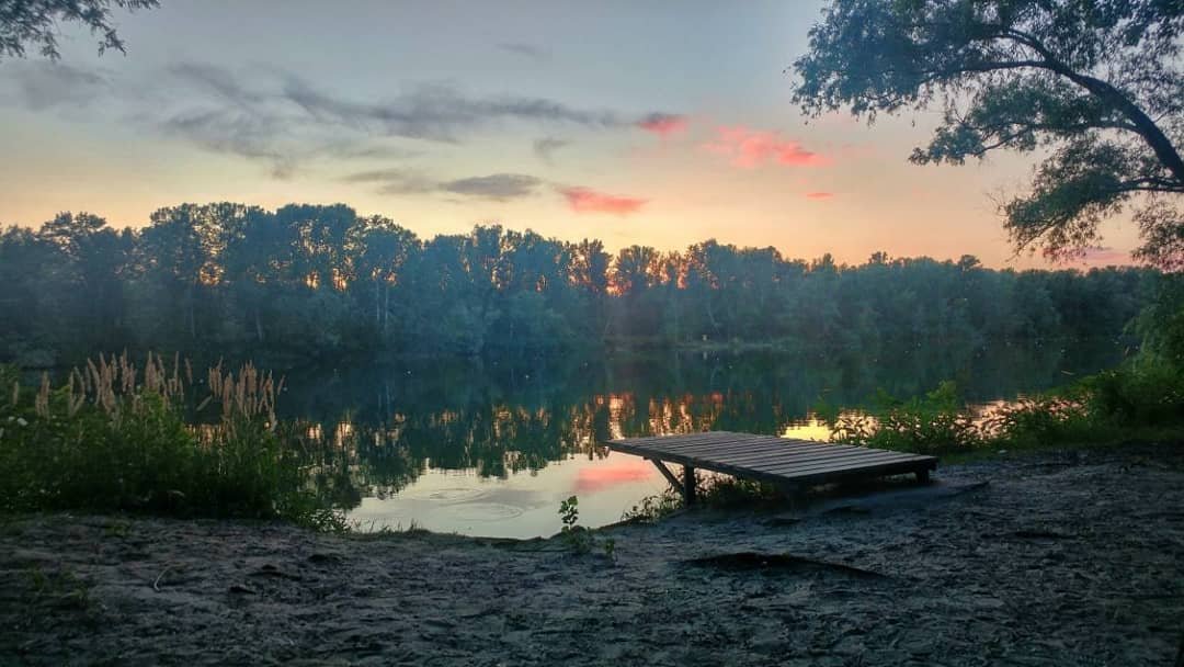 Тихие уголки Днепра. Фото: iryna_gurzhiy Тихие уголки Днепра. Фото: iryna_gurzhiy