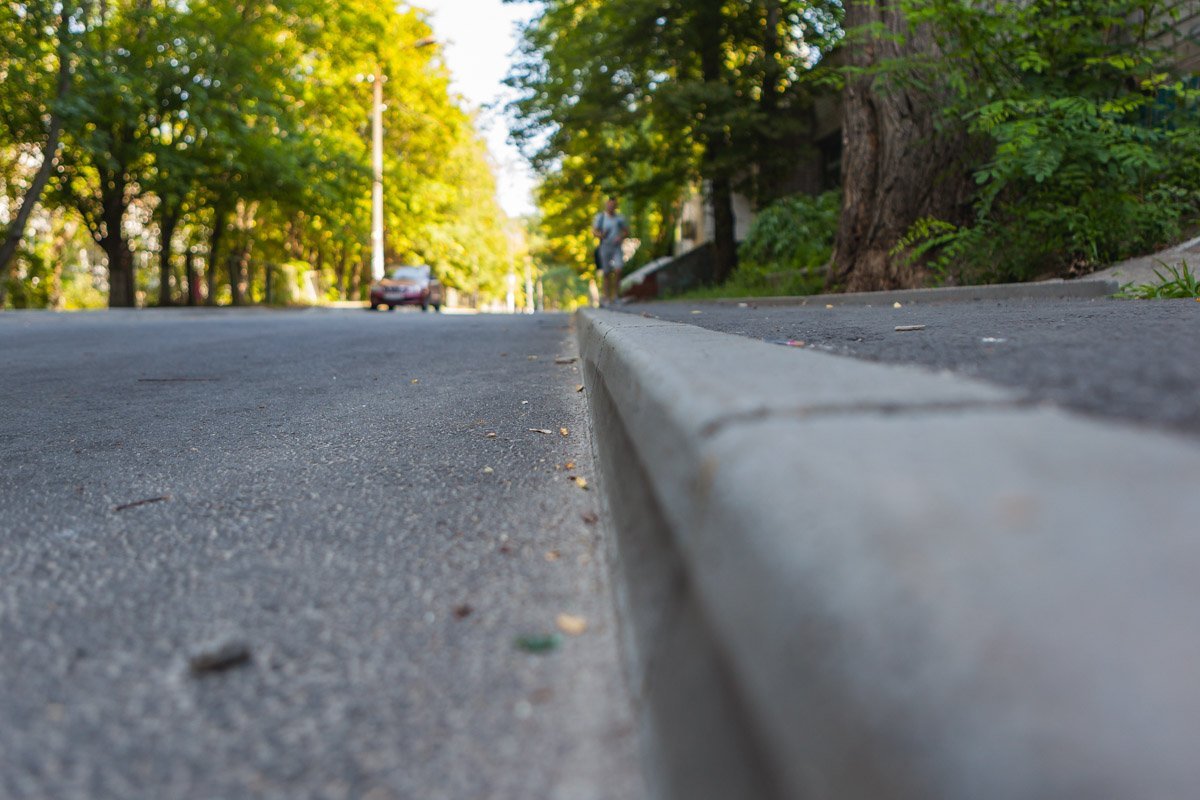 Улица стала выглядеть намного ухоженней