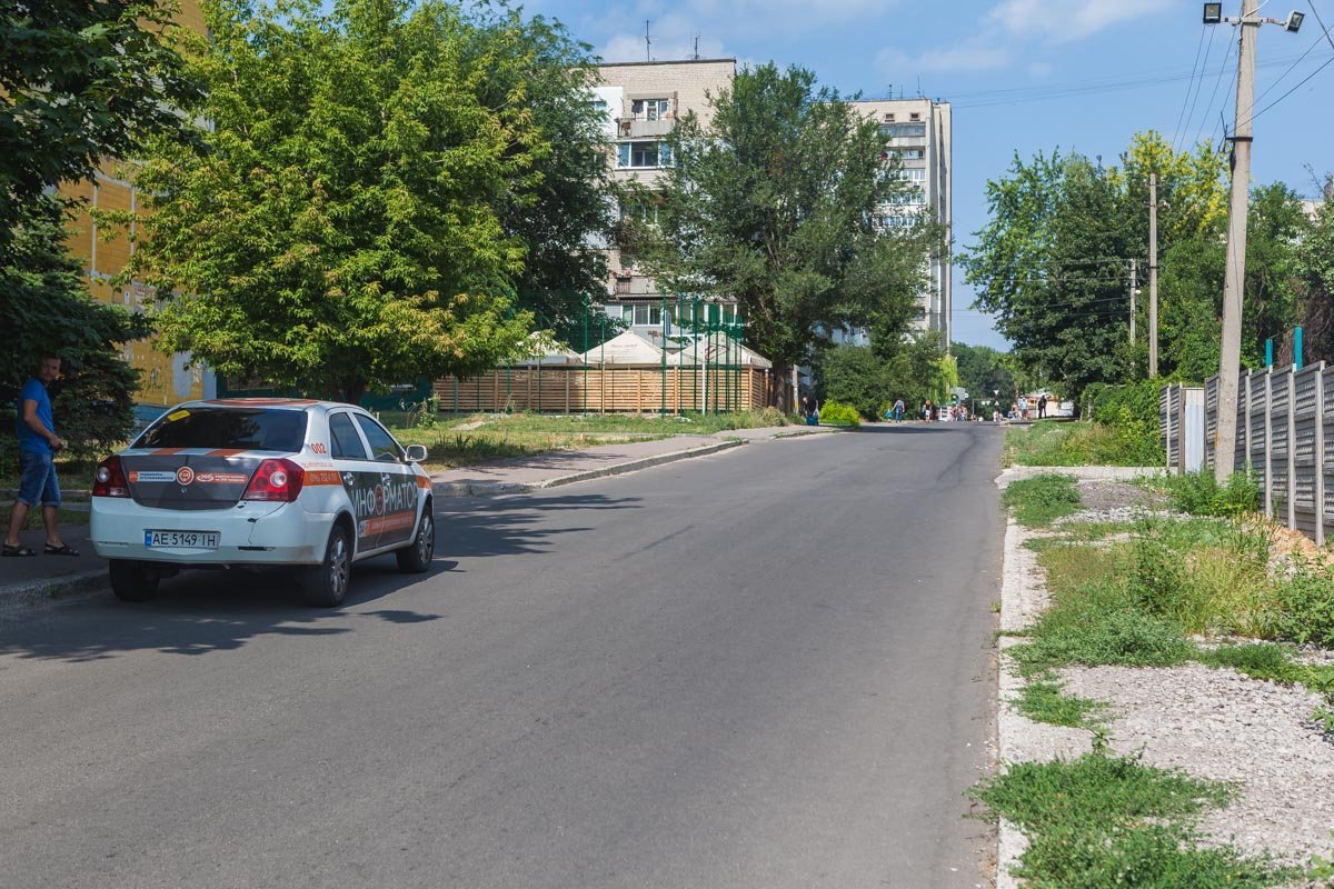 Состоянию проезжей части могут позавидовать многие дороги Днепра Состоянию проезжей части могут позавидовать многие дороги Днепра