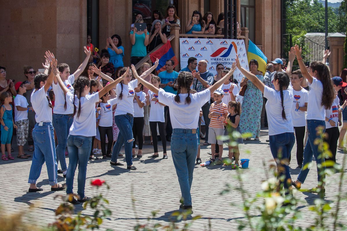 Нет другой страны, которая была бы настолько колоритна