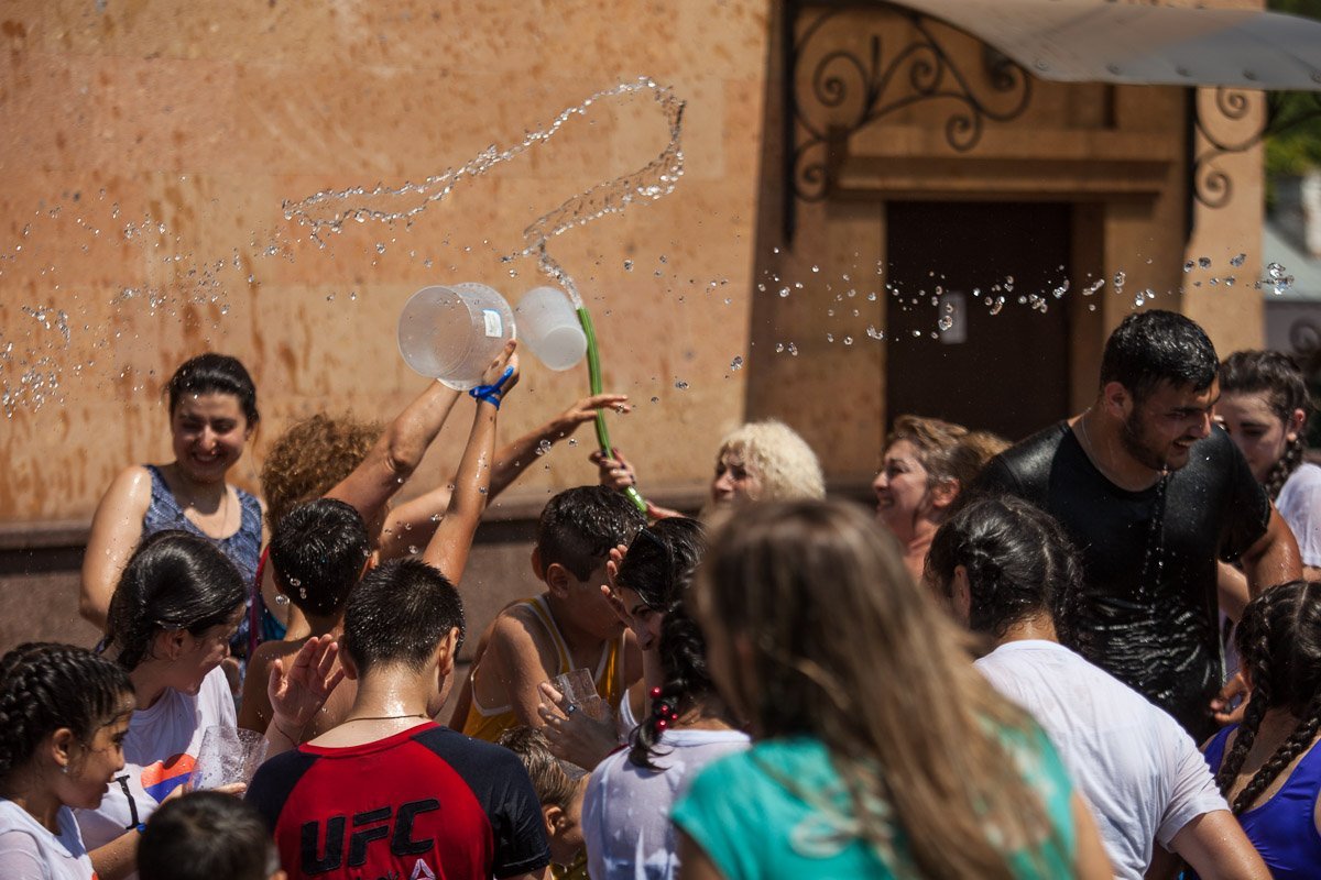 Родители пустили в бой тяжелую артиллерию - шланг