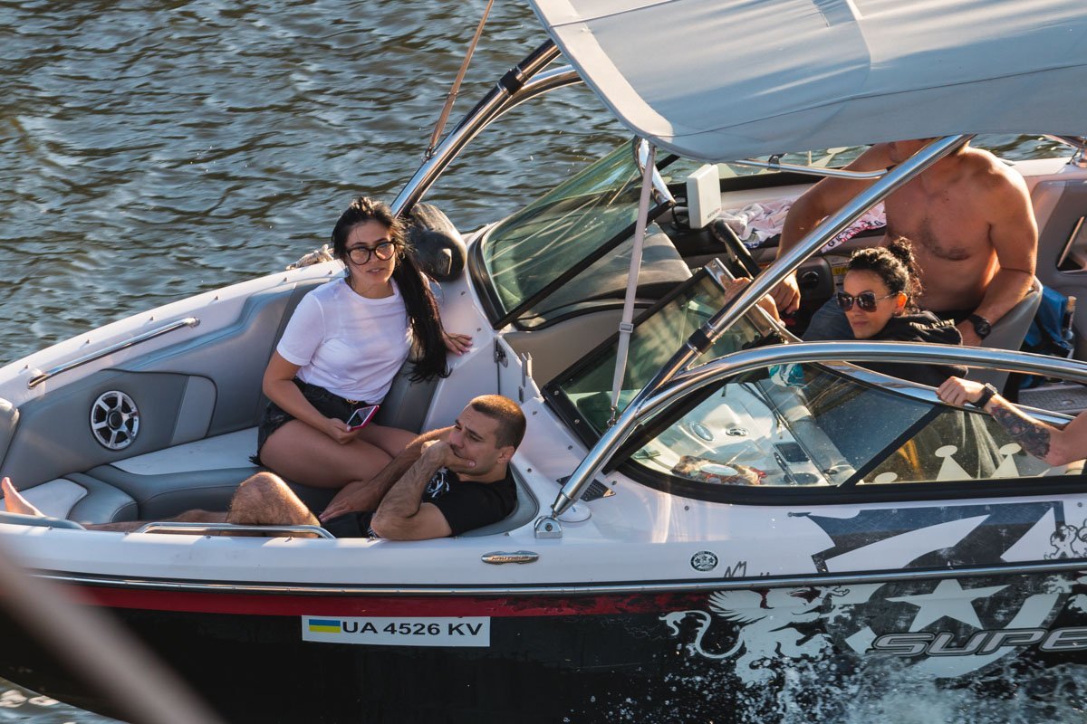 Выходные + катер = идеальные выходные