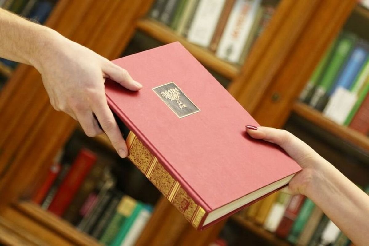 Книги не должны пылиться Книги не должны пылиться