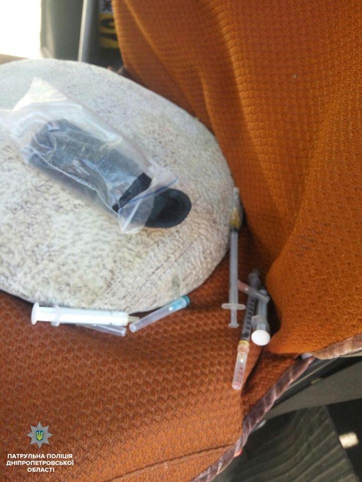 По Днепру катался маршрутчик под наркотиками По Днепру катался маршрутчик под наркотиками