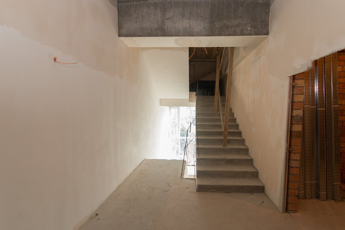 Здание построили с нуля Здание построили с нуля