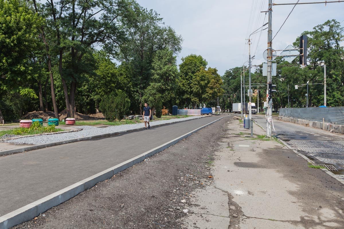 Движение транспорта на этом участке проспекта восстановят 1 сентября Движение транспорта на этом участке проспекта восстановят 1 сентября