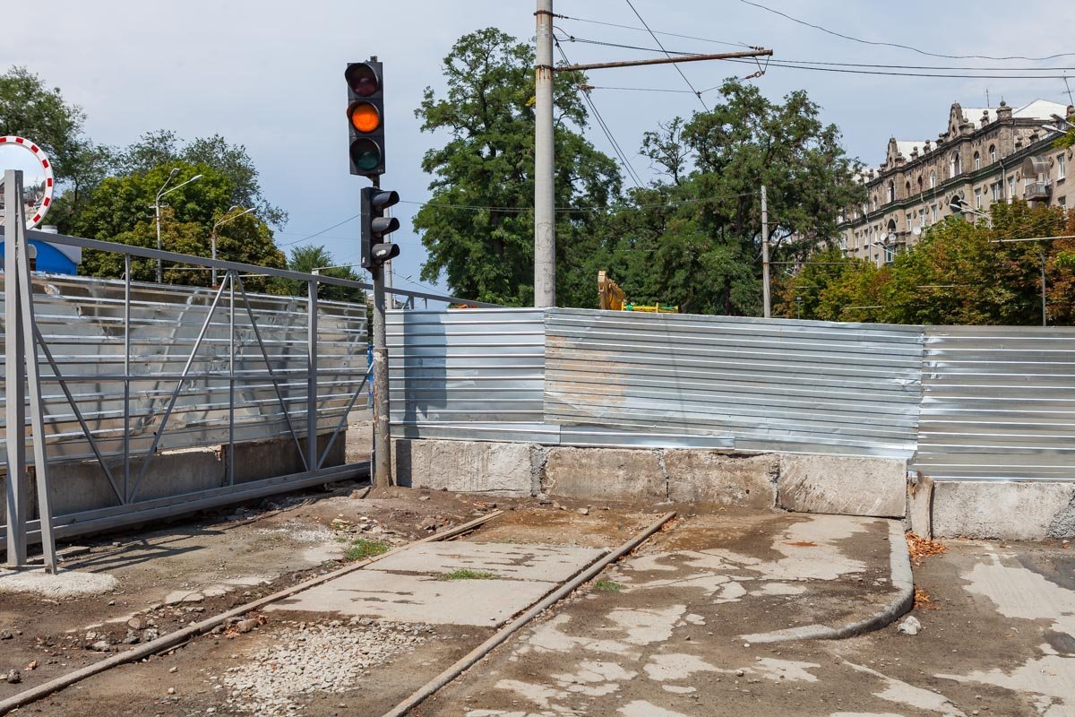 Строительство метро продвигается достаточно быстро Строительство метро продвигается достаточно быстро
